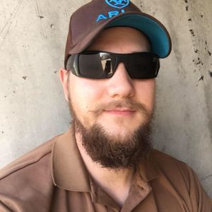 Meet your Posher, Collin